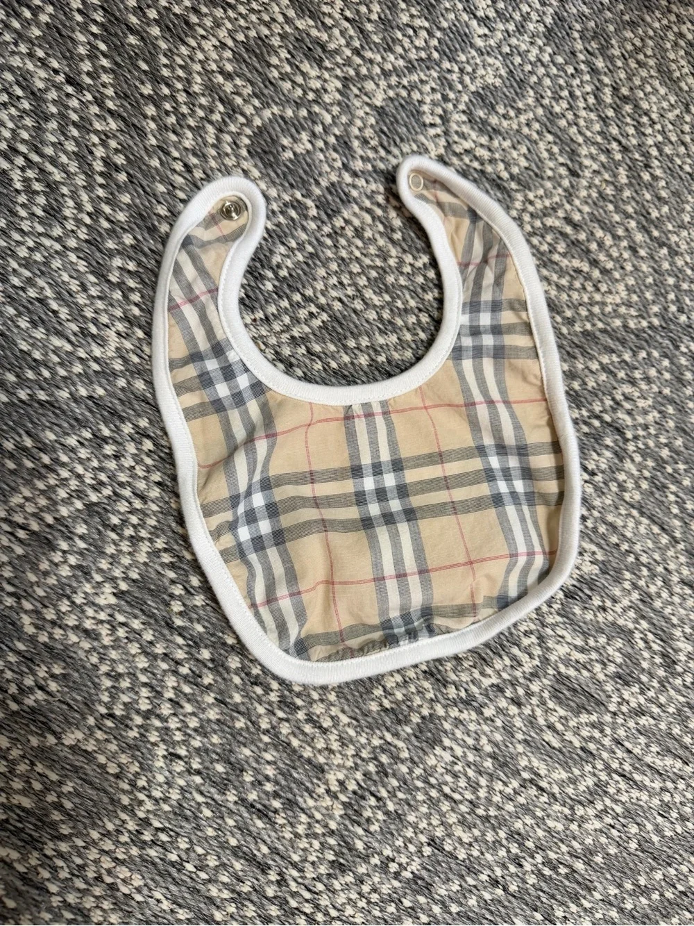 Burberry Baby Bib Size 6 Months Authentic Beige Check Plaid Baby Bib White Trim